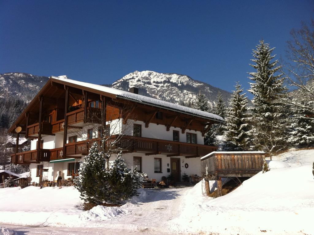 Apartmenthaus Rapplhof Haus im Ennstal Exteriér fotografie